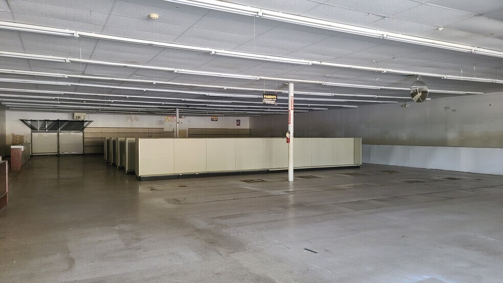 More Photos Of 2416 Windsor Spring Rd, Augusta Unknown For Lease