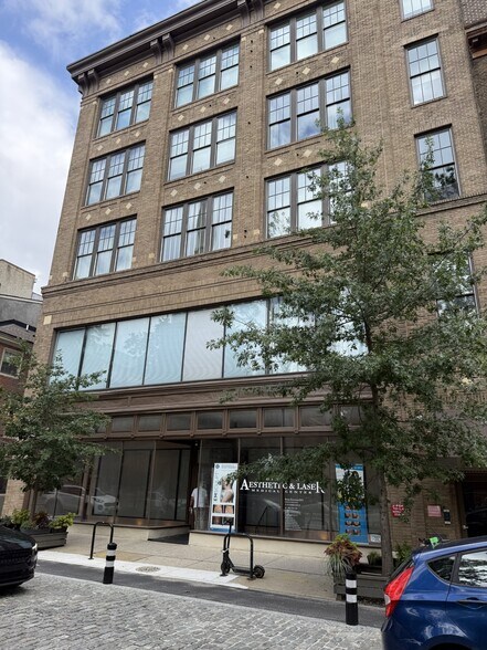 Primary Photo Of 11 N 2nd St, Philadelphia Apartments For Sale