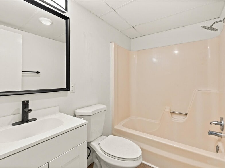 More Photos Of 112 Becky Dr, Greeneville Apartments For Sale