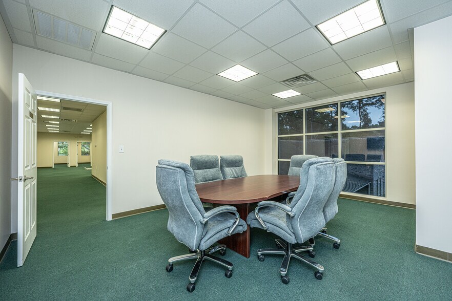 More Photos Of 901 Old Trolley Rd, Summerville Medical For Lease