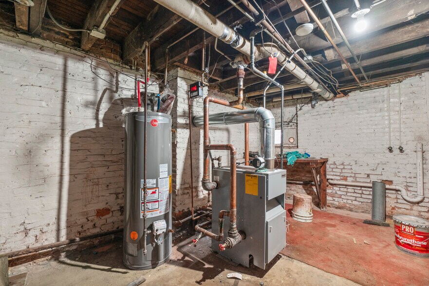 More Photos Of 2708 Maryland Ave, Baltimore Multifamily For Sale