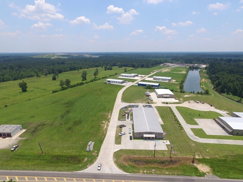 More Photos Of 9165 Comar Dr, Walker Warehouse For Lease