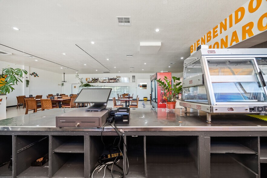 More Photos Of 33027 Road 159, Ivanhoe General Retail For Sale