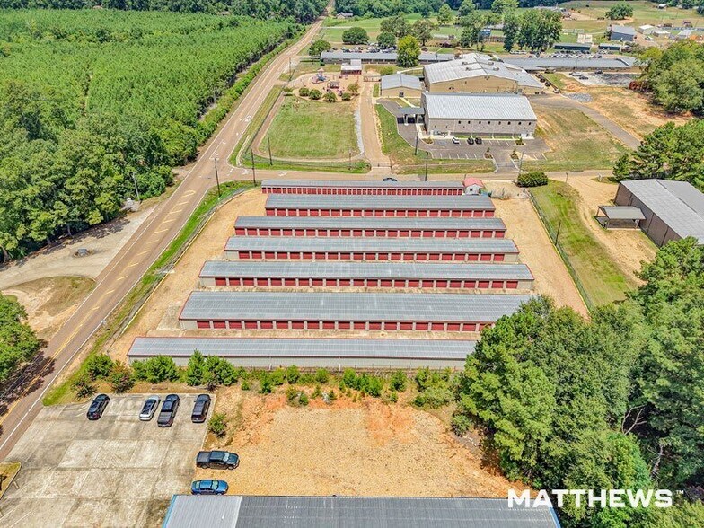 More Photos Of , Mccomb Specialty For Sale