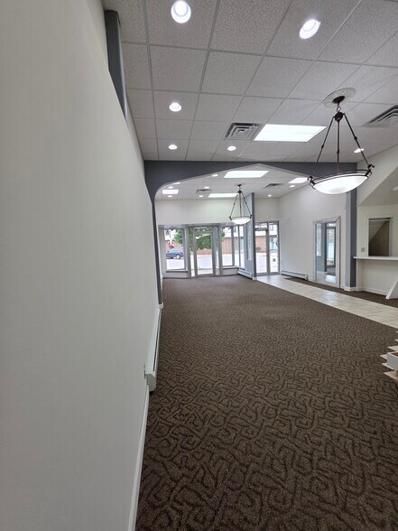 More Photos Of 205 Main St S, Minot Storefront Retail Office For Lease