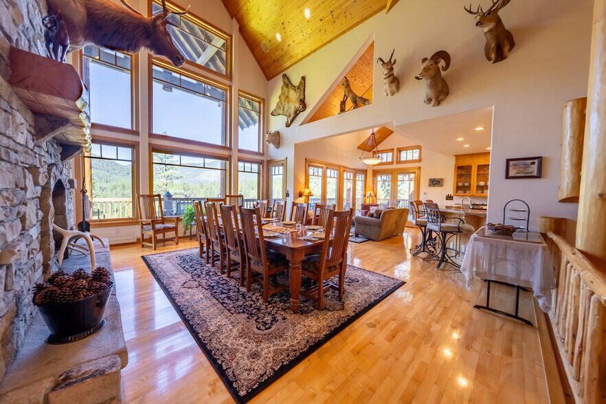 More Photos Of 135 Squire Ln S, Trout Creek Hospitality For Sale