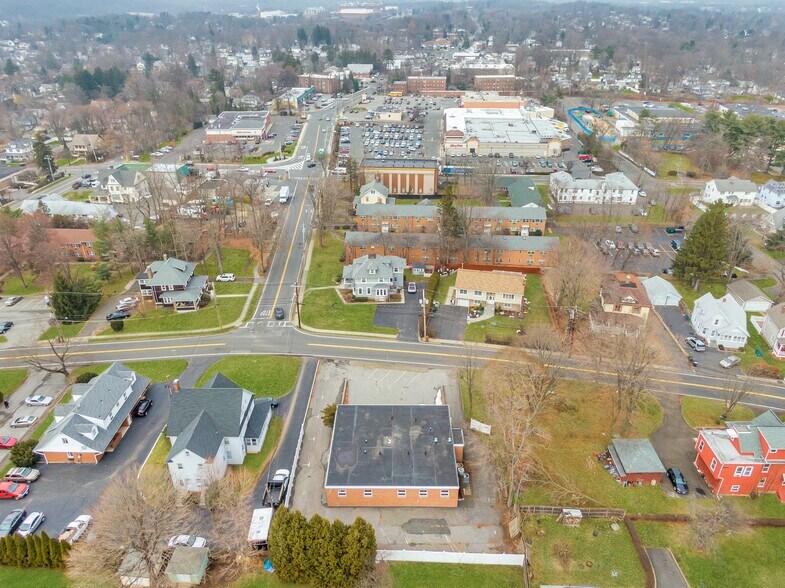 More Photos Of 1 Old Middletown Rd, Pearl River Medical For Lease
