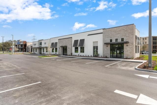 Primary Photo Of 10941 NE 89th Dr, The Villages Office For Lease