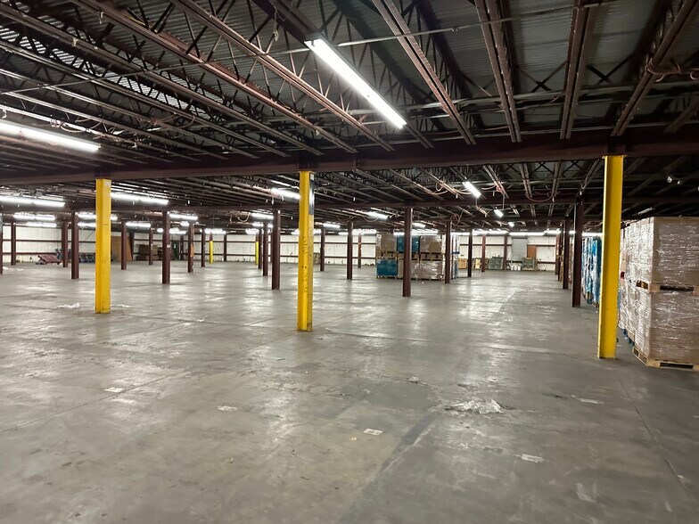 More Photos Of 398 Fitzgerald Hwy, Ocilla Warehouse For Sale