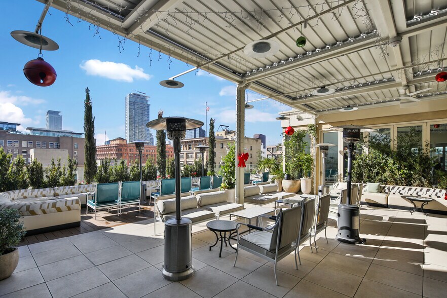 More Photos Of 612 S Broadway, Los Angeles Office For Lease