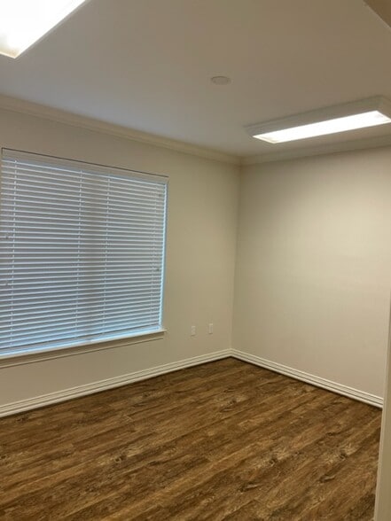 More Photos Of 8751 Collin McKinney Pky, McKinney Office Residential For Lease