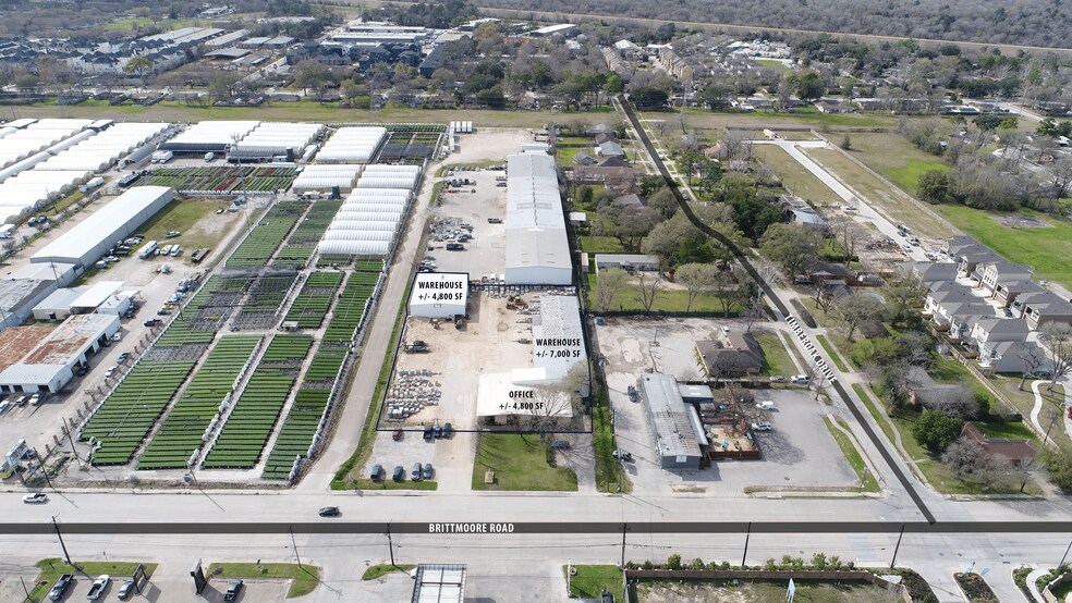 More Photos Of 1505 Brittmoore Rd, Houston Warehouse For Lease