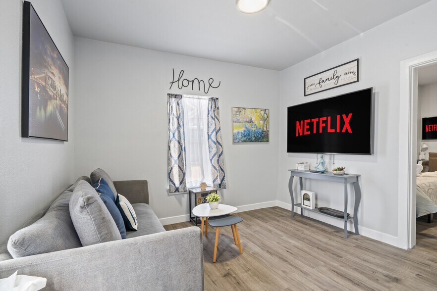 More Photos Of 2308 Britton Dr, Dallas Multifamily For Sale