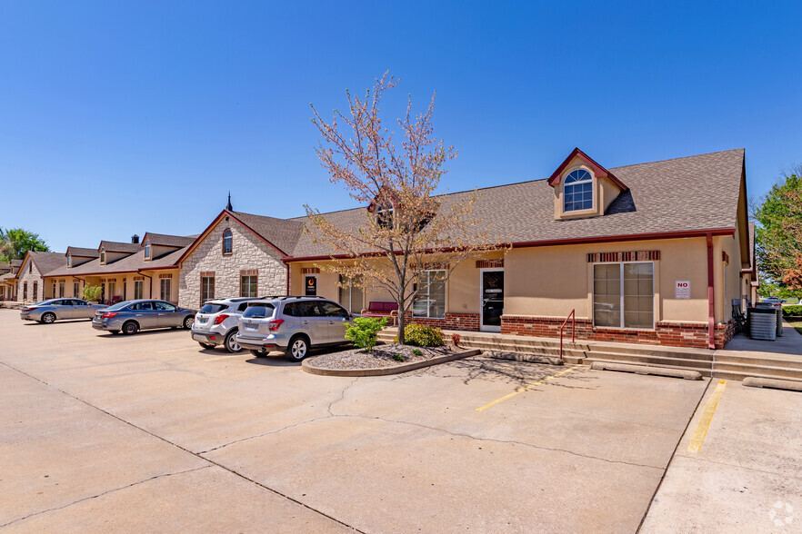 Primary Photo Of 8596 E 101st St, Tulsa Office For Lease