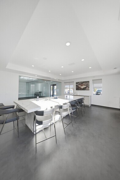 More Photos Of 526 N 400 W, North Salt Lake Office For Sale