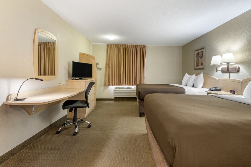 More Photos Of 52825 Indiana Route 933 N, South Bend Hotel For Sale