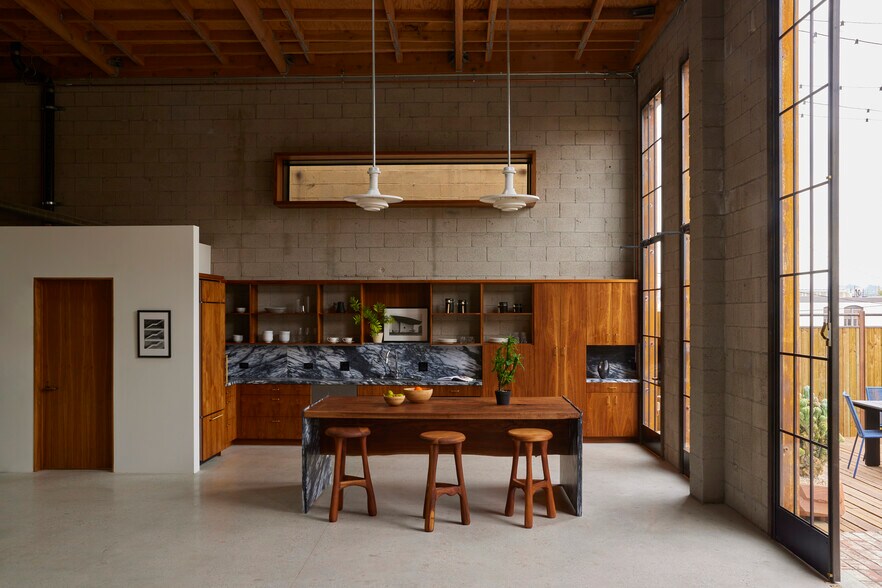 More Photos Of 676 N Spring St, Los Angeles Loft Creative Space For Sale