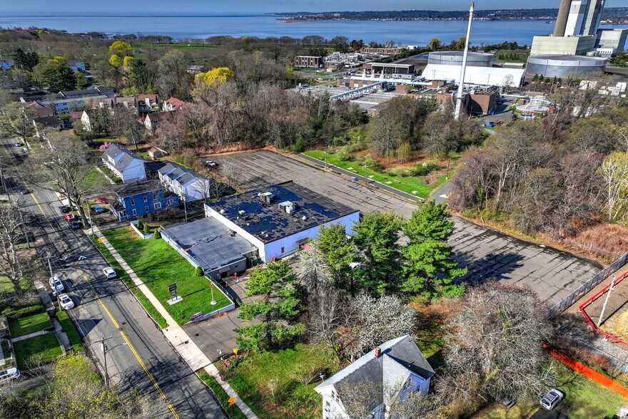 Primary Photo Of 560 Woodward Ave, New Haven Flex For Sale