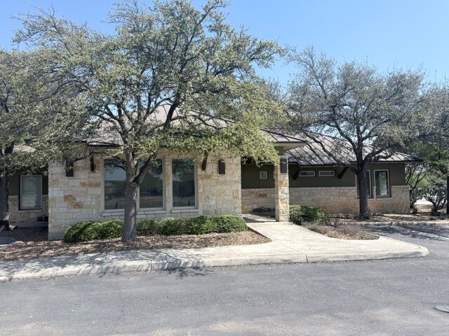 More Photos Of 16239 Nacogdoches Rd, San Antonio Healthcare For Lease
