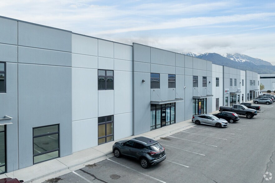 More Photos Of 142 N 1800 W, Lindon Warehouse For Lease