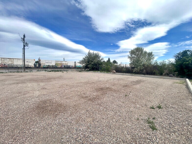 More Photos Of 13207 N Dekay Rd, Pocatello Warehouse For Sale