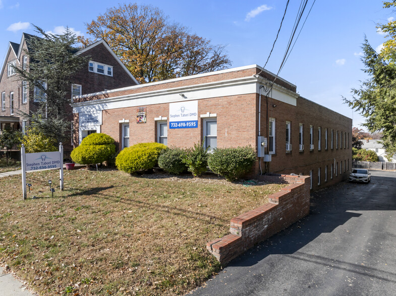 Primary Photo Of 171 Main St, South River Medical For Sale