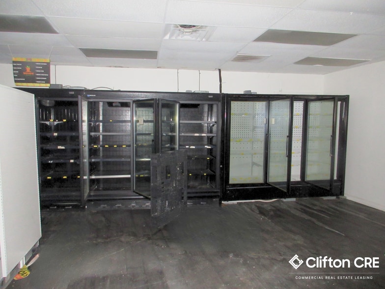 More Photos Of 325 Henry St, Orange Apartments For Lease