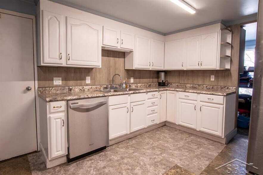 More Photos Of , Saginaw Healthcare For Sale