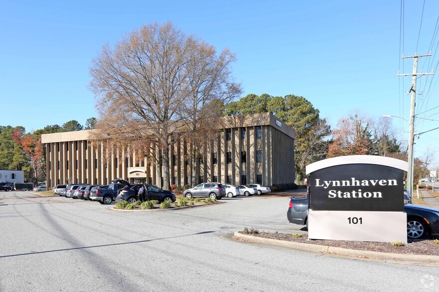 More Photos Of 101 N Lynnhaven Rd, Virginia Beach Office For Lease