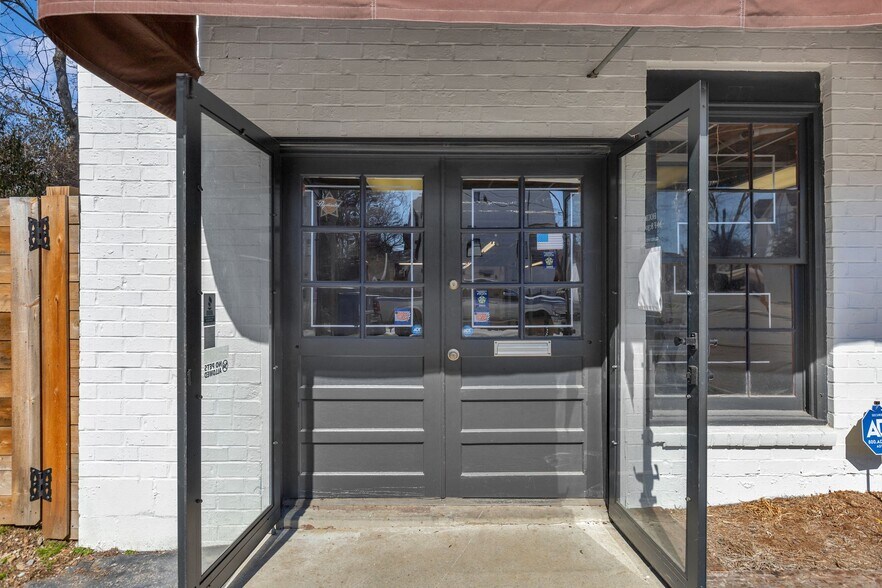 More Photos Of 422 Acklen Park Dr, Nashville Apartments For Lease