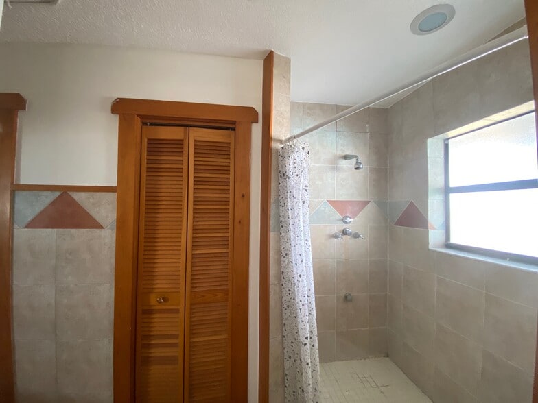 More Photos Of 6575 NE 96th Ave, Okeechobee Religious Facility For Sale