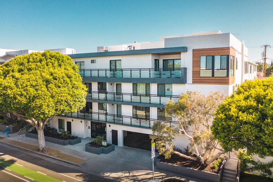 More Photos Of 1115 14th St, Santa Monica Apartments For Sale