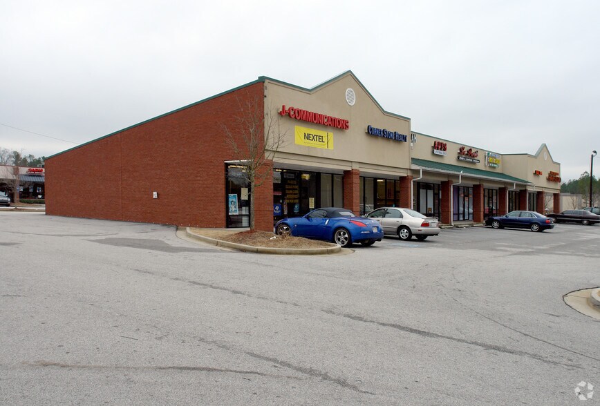 More Photos Of 1240-1254 Highway 138 SW, Riverdale Storefront For Sale