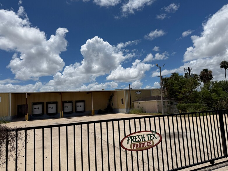 More Photos Of 1300 W US Highway 83, Alamo Warehouse For Lease