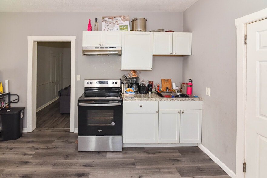 More Photos Of 128 S Philadelphia Blvd, Aberdeen Apartments For Sale