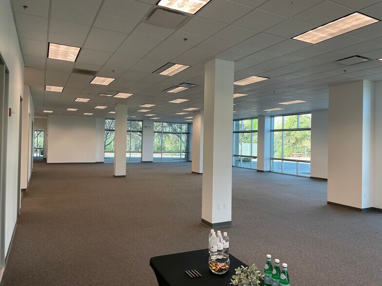 More Photos Of 1670 Corporate Cir, Petaluma Office For Lease