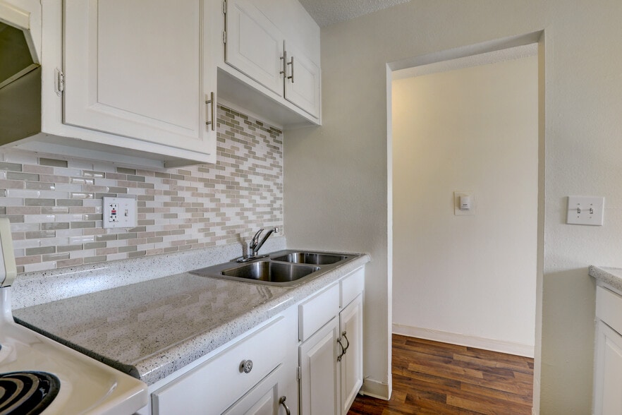 More Photos Of 1285 Wolff St, Denver Apartments For Sale