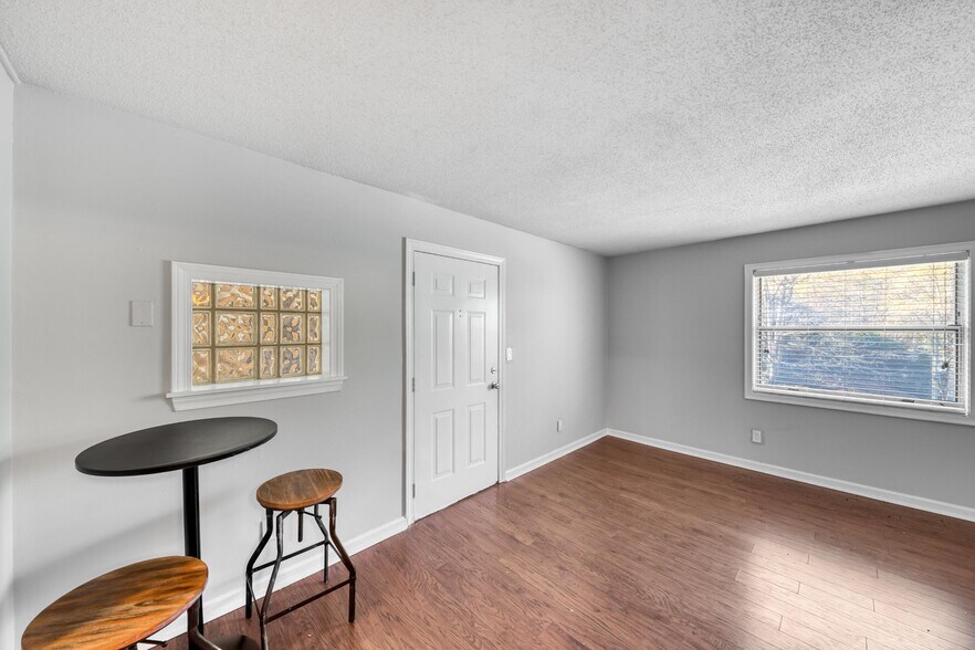 More Photos Of 1031 Scott Blvd, Decatur Apartments For Sale