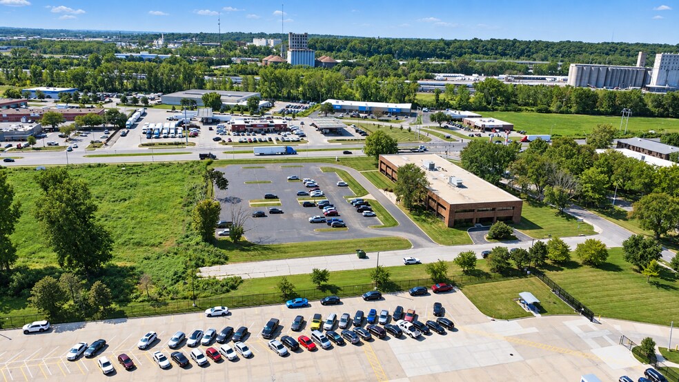 More Photos Of 6501 E Commerce Ave, Kansas City Office For Sale