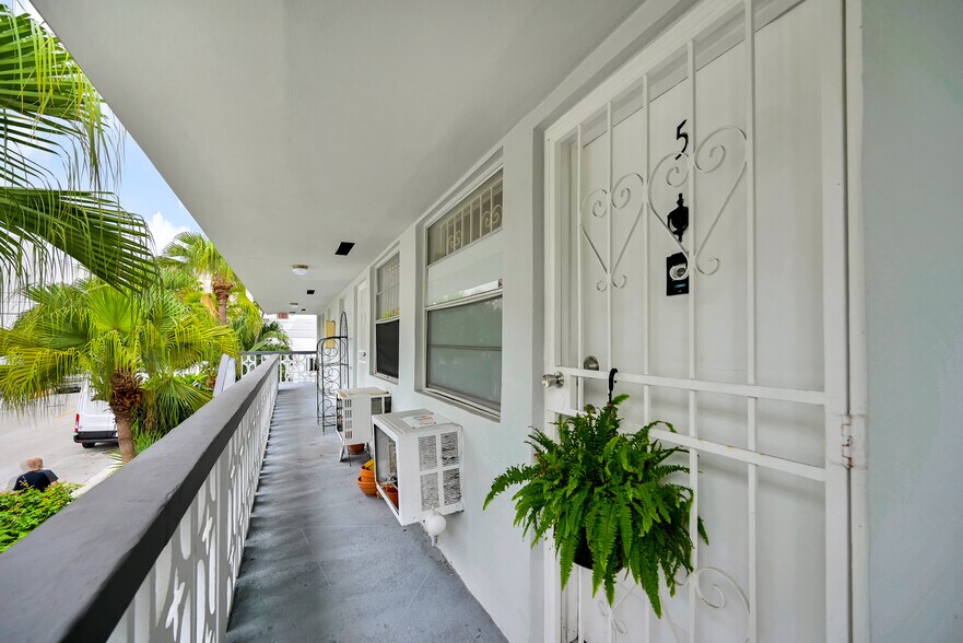 More Photos Of 759 Meridian Ave, Miami Beach Apartments For Sale