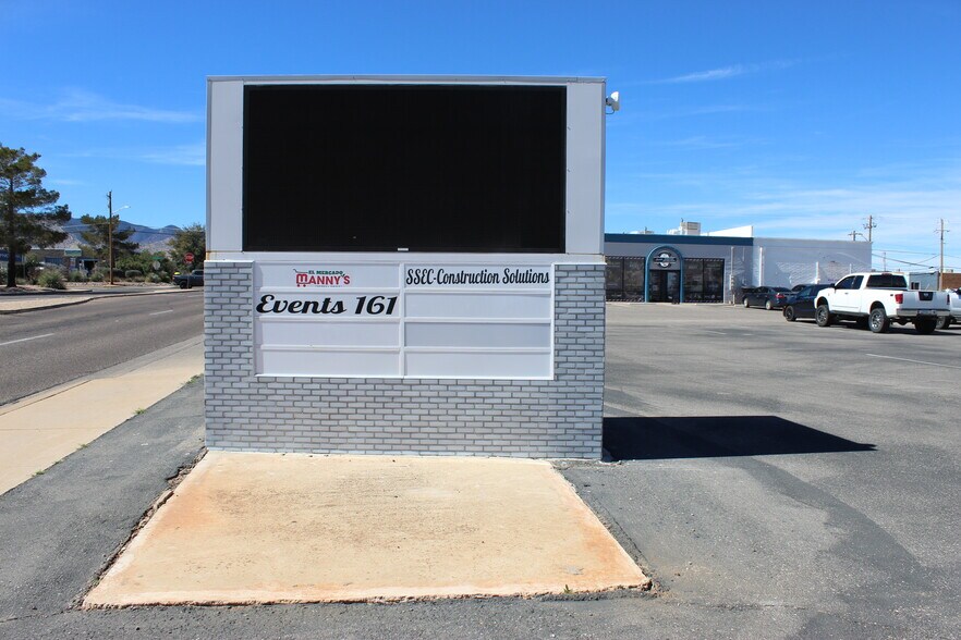 More Photos Of 35-161 E Wilcox Dr, Sierra Vista General Retail For Lease
