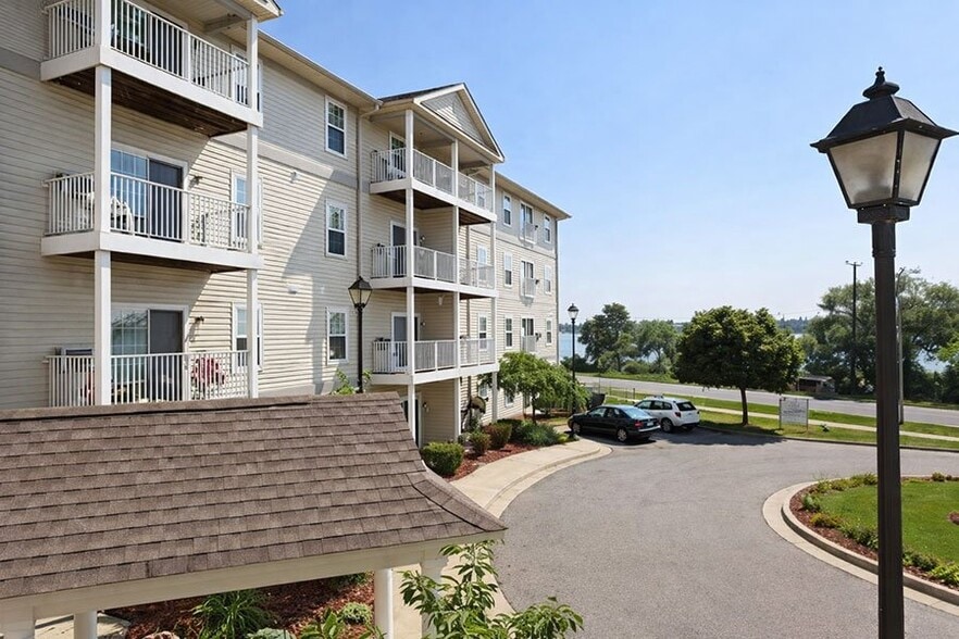More Photos Of 3345 Military St, Port Huron Apartments For Sale