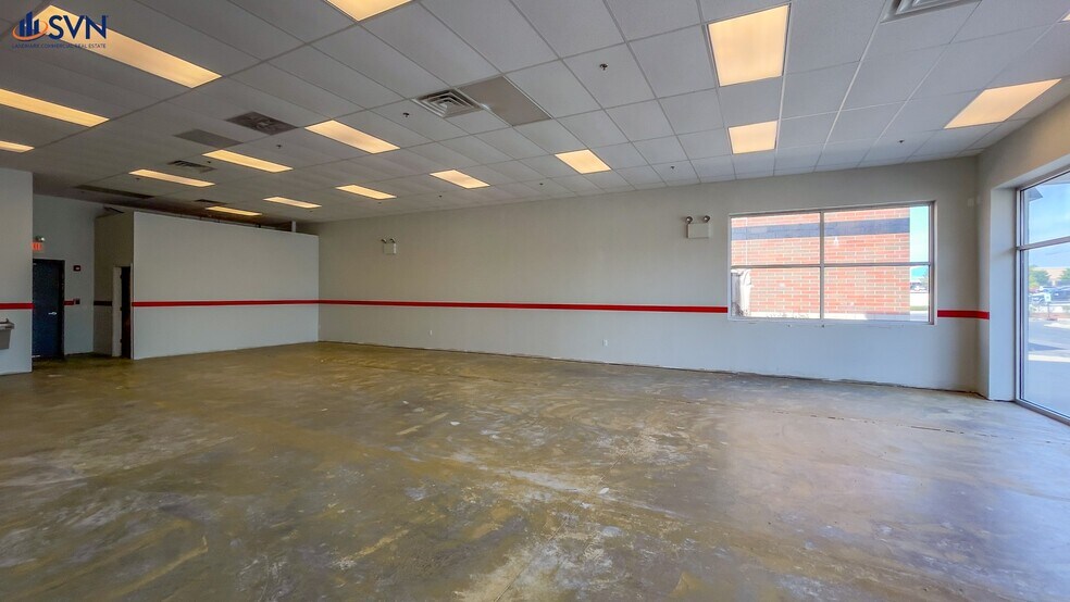 More Photos Of 849-853 N Randall Rd, Batavia Freestanding For Lease