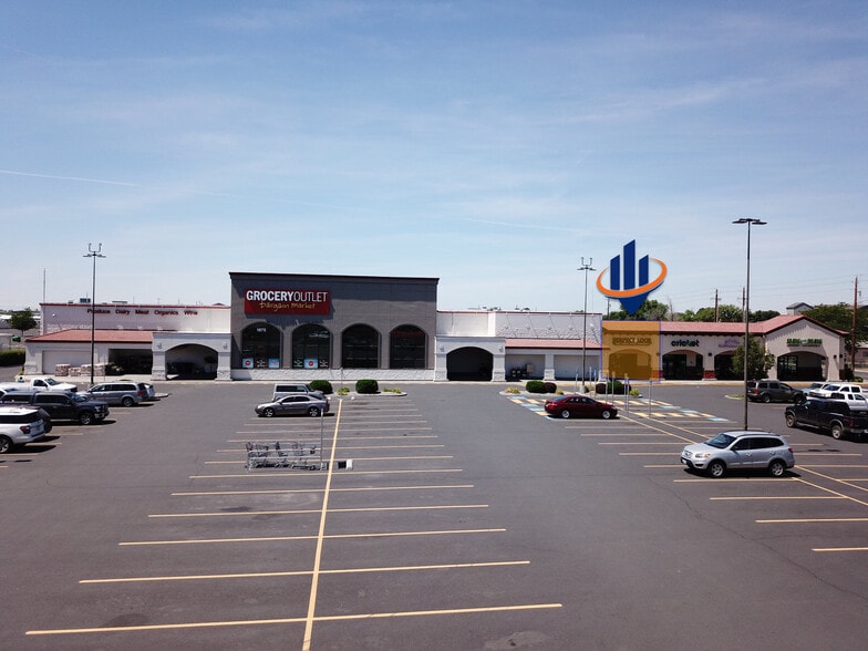 More Photos Of 1875 N 1st St, Hermiston General Retail For Lease