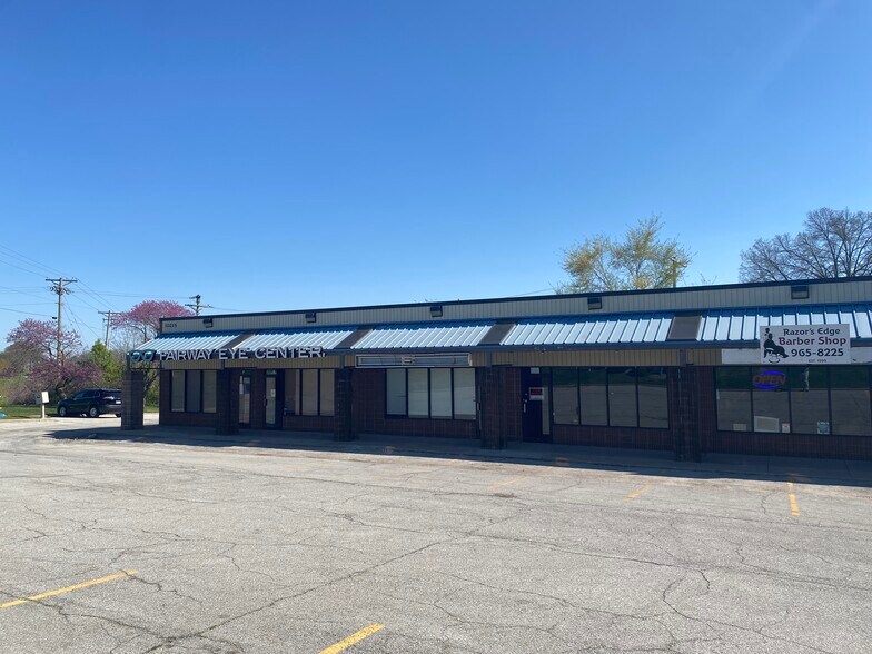 More Photos Of 10215 E 350 Hwy, Raytown Unknown For Lease