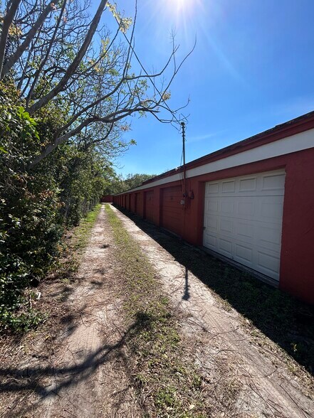 More Photos Of 5616 State Road 54, New Port Richey General Retail For Sale