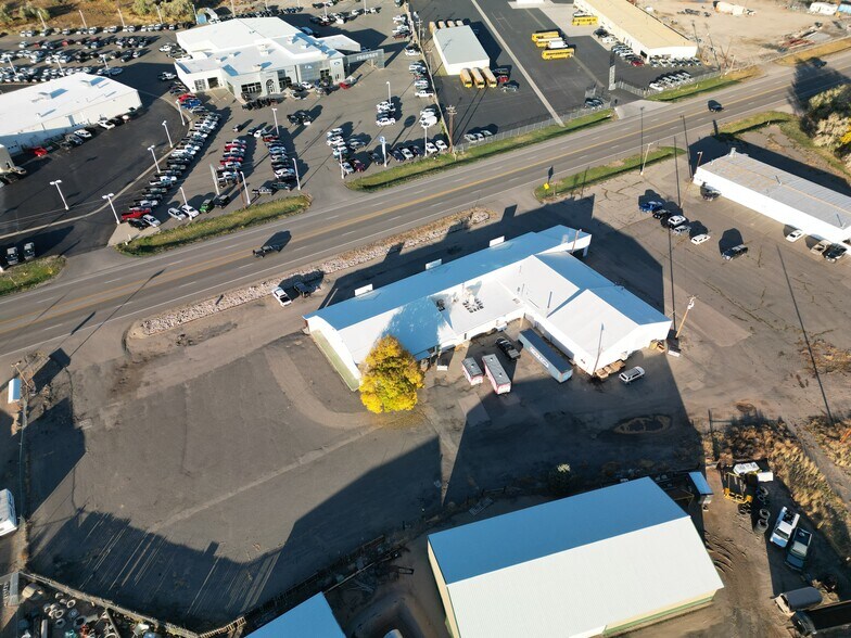 More Photos Of 1720 Main St, Lander Warehouse For Sale