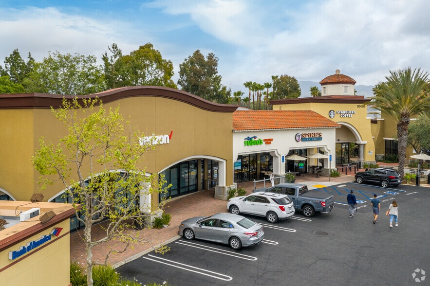 More Photos Of 30465 Avenida De Las Flores, Rancho Santa Margarita General Retail For Lease