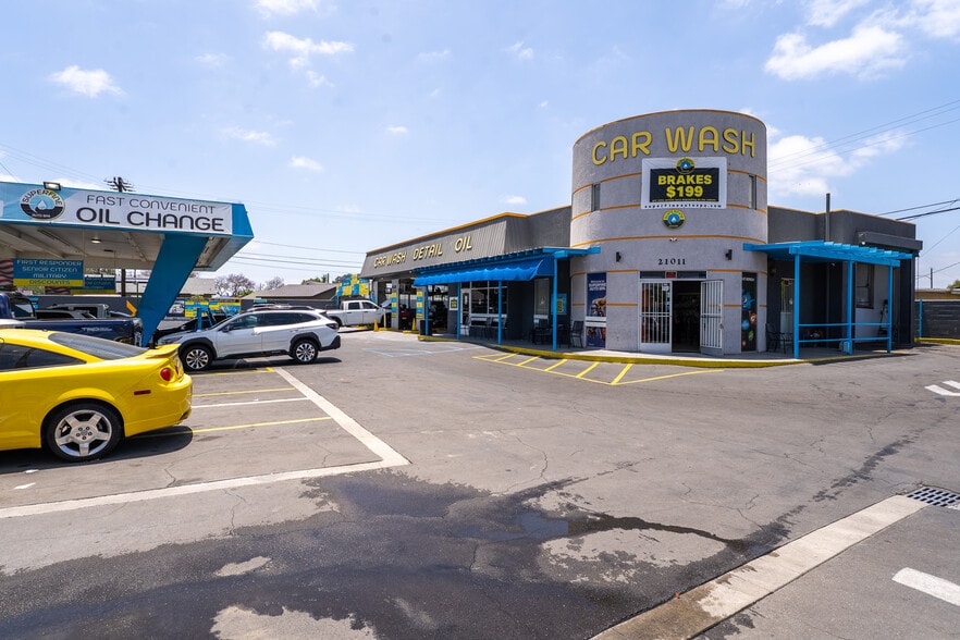 More Photos Of 21011 Pioneer Blvd, Lakewood Carwash For Sale