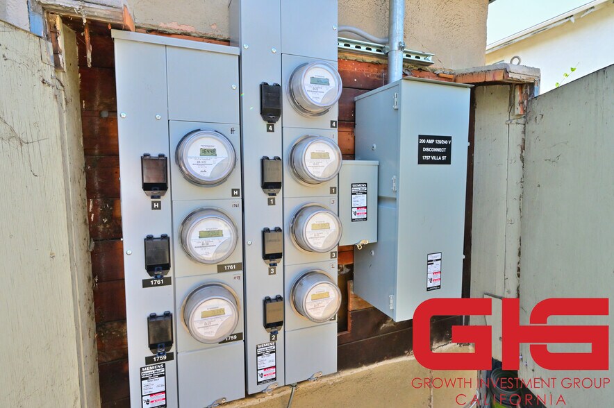 More Photos Of 1757 E Villa St, Pasadena Apartments For Sale